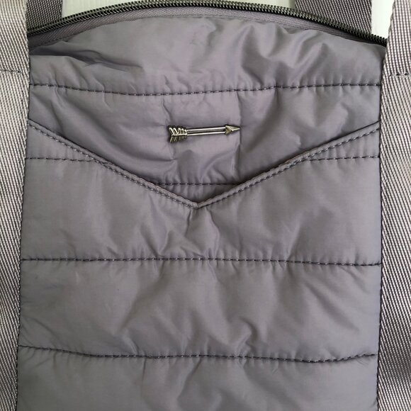 Stella & Dot Crush It Duffle Bag - Picture 6 of 8